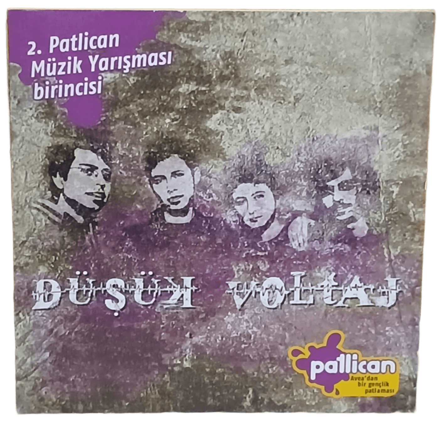 f965e371-d0c9-40a5-8f2a-63045ff92978 Düşük Voltaj - 2. Patlican Müzik Yarışması Birincisi / CD - Görsel 1