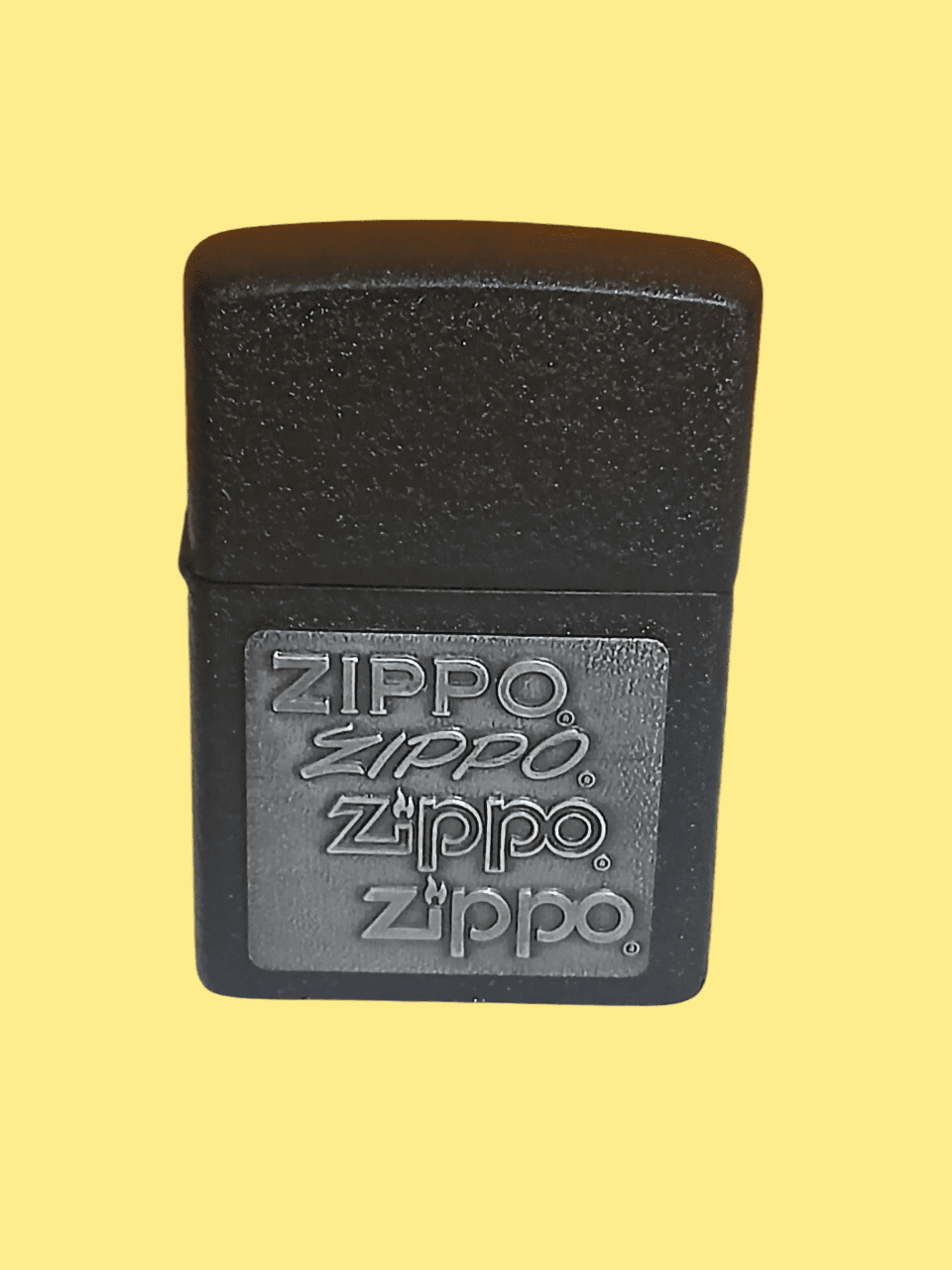 zippo5-Photoroom-Photoroom Orijinal Zippo 4 Amblemli Klasik Çakmak Siyah+Zippo 125 Ml Benzin Hediye - Görsel 1