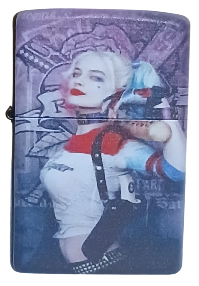 2835d718-e738-468c-8dd4-958e69fc52f3-Photoroom Harley Quinn Zippo Tarzı Benzinli Çakmak Siyah - Görsel 1