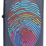 Parmak İzi Baskılı Zippo Tarzı Benzinli Çakmak Siyah