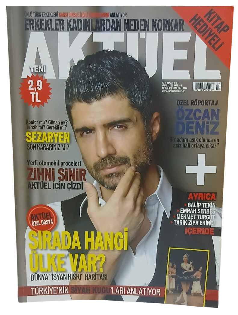 aktüel özcan-Photoroom Yeni Aktüel Dergisi Sayı 237 / 17 Şubat-2 Mart 2011 Özcan Deniz Kapaklı - Görsel 1