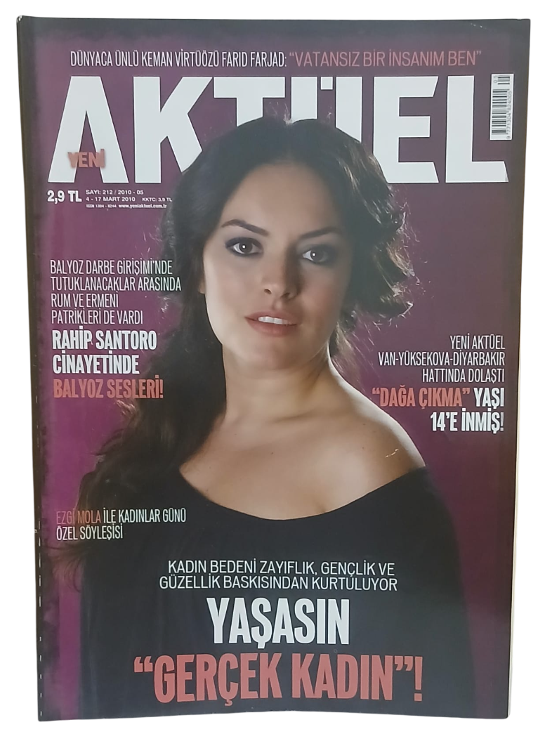 aktüel yaşasın-Photoroom Yeni Aktüel Dergisi Sayı 212 / 4-17 Mart 2010 Ezgi Mola Kapaklı - Görsel 1